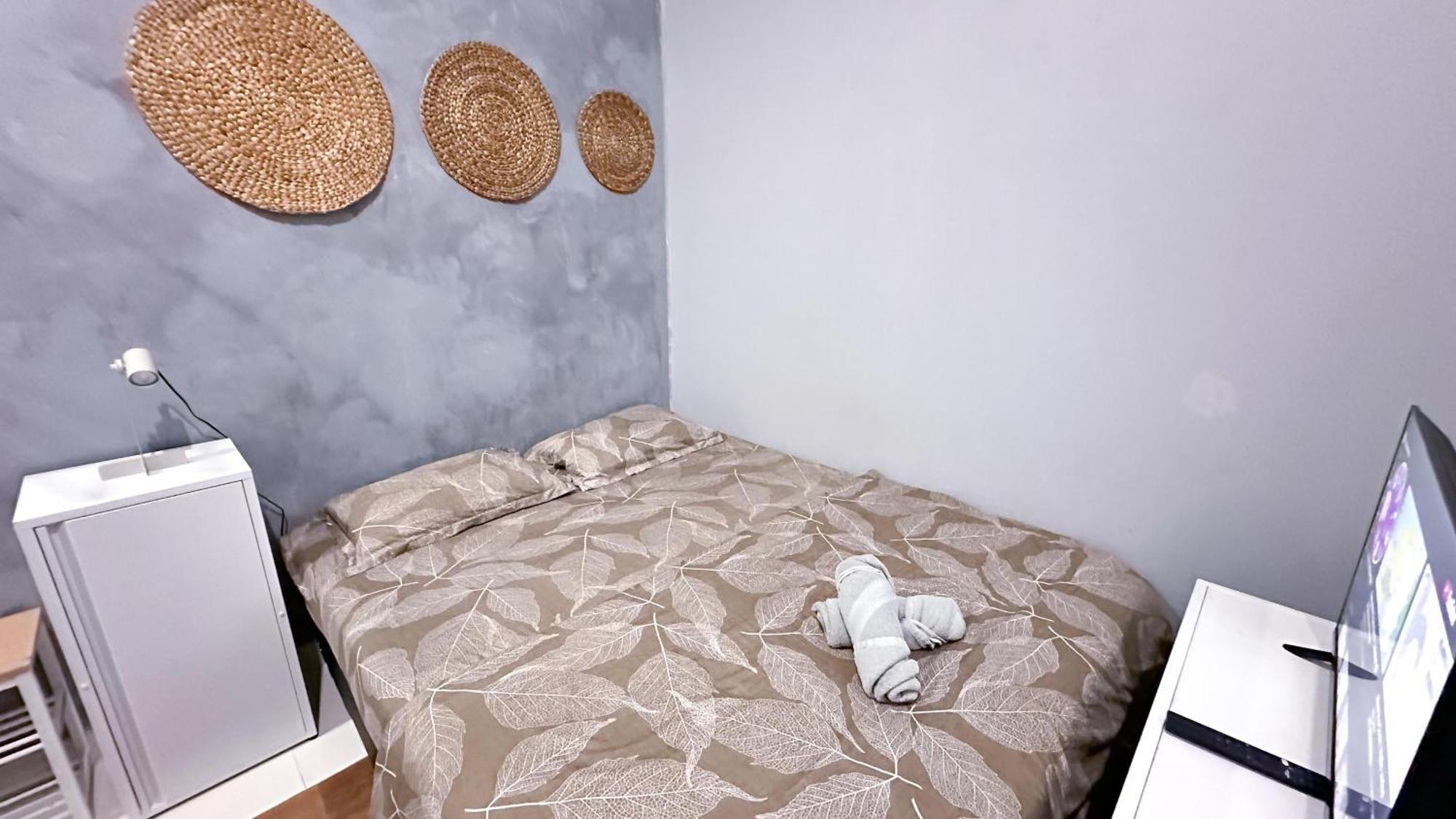 Ostic House Hostel Yogyakarta Exterior photo